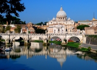 Vista_del_Vaticano_y_el_puente_de_los_angeles_de_Lapiceros.jpg